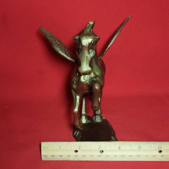 VTG Solid Brass Pegasus Statue Flying Winged Mythical Horse Flowing Mane Fantasy - Picture 11 of 12